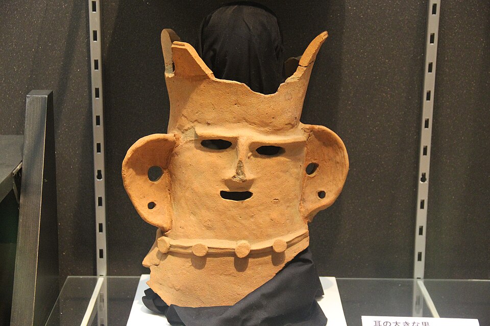 埴輪の目の意味