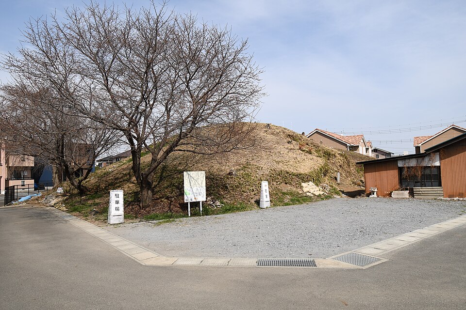 漆山古墳の写真