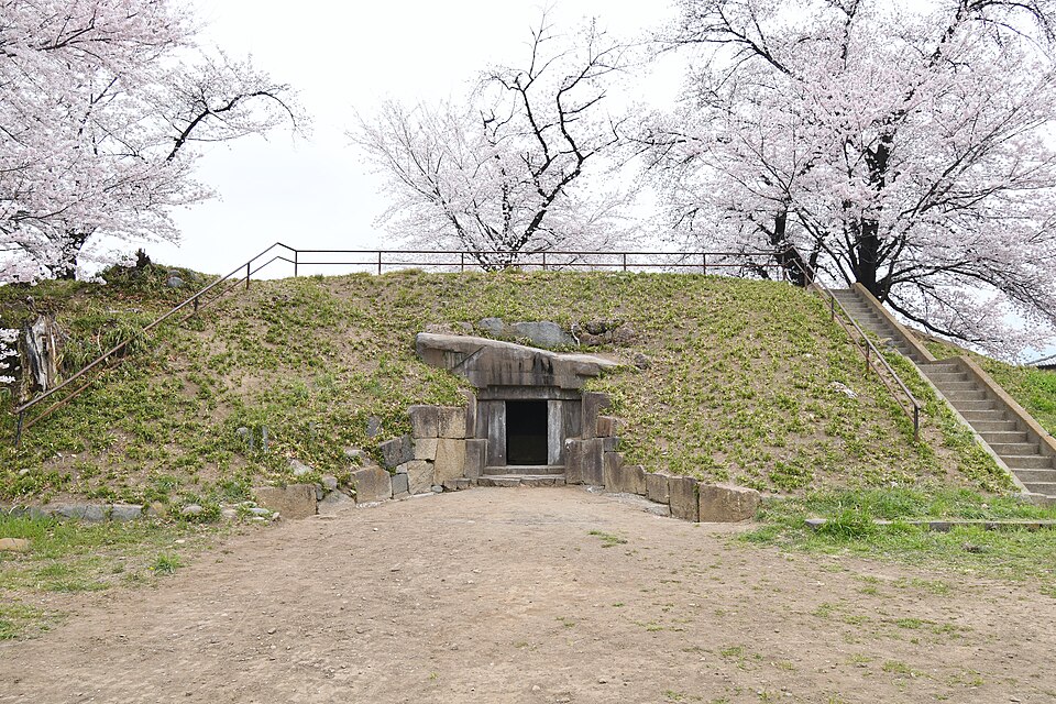 蛇穴山古墳の写真