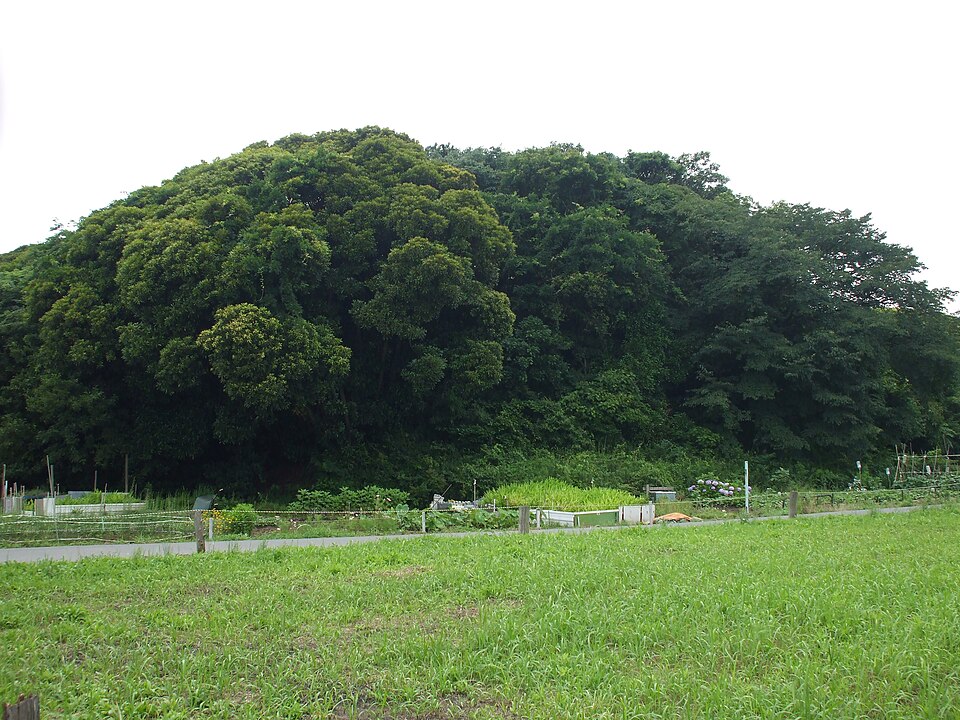 三条塚古墳の写真