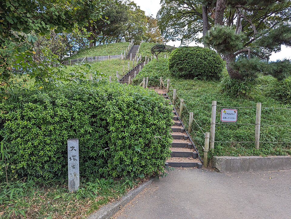野毛大塚古墳の写真