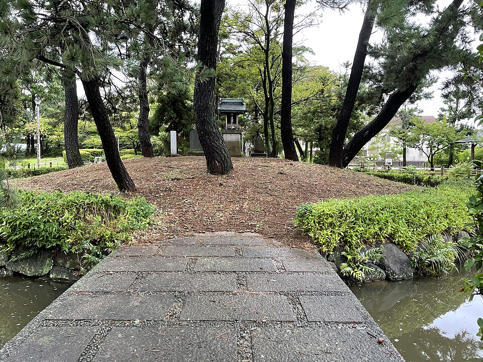 白旗塚古墳の写真