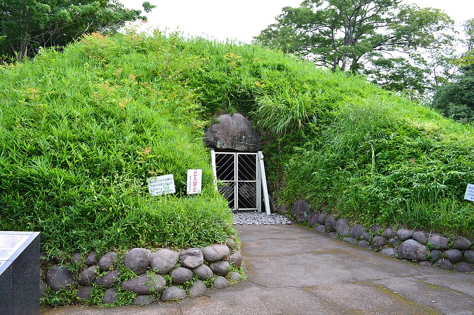 賤機山古墳の写真