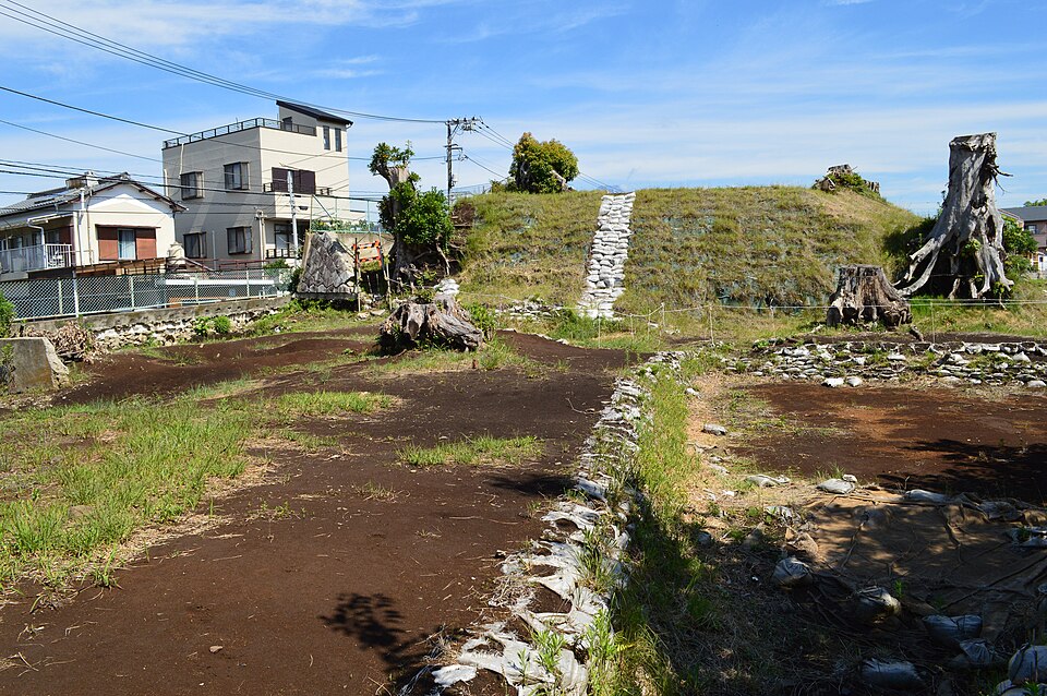 高尾山古墳の写真