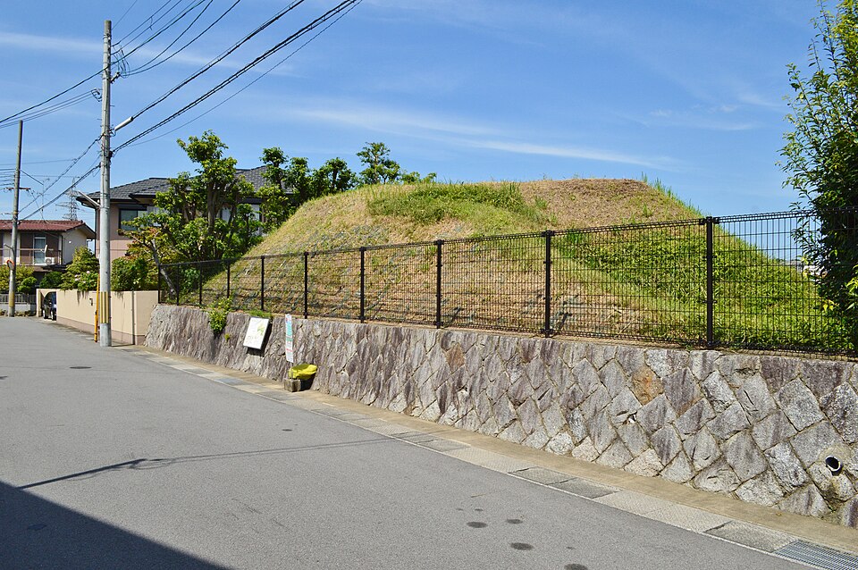 芝ヶ原古墳の写真