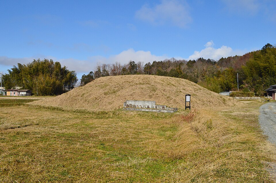 坊主塚古墳の写真