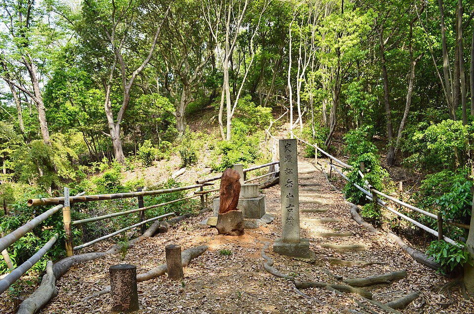 松岳山古墳の写真