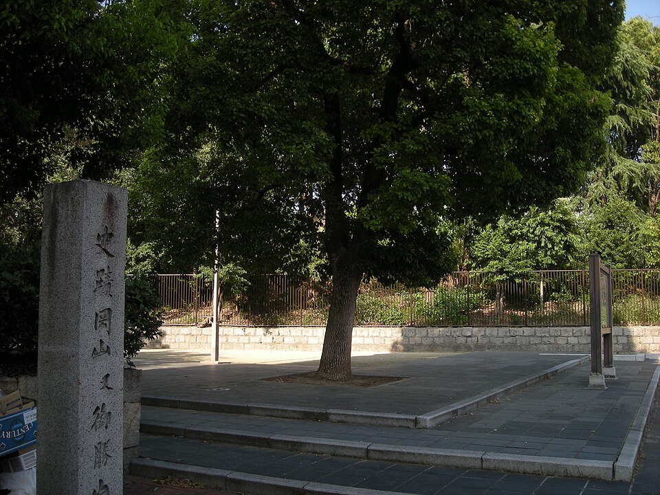 御勝山古墳の写真