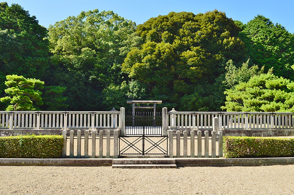 佐紀石塚山古墳の写真