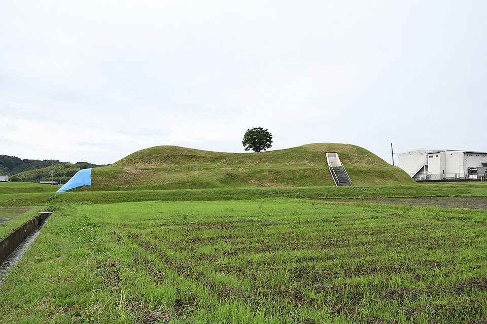 市尾墓山古墳の写真
