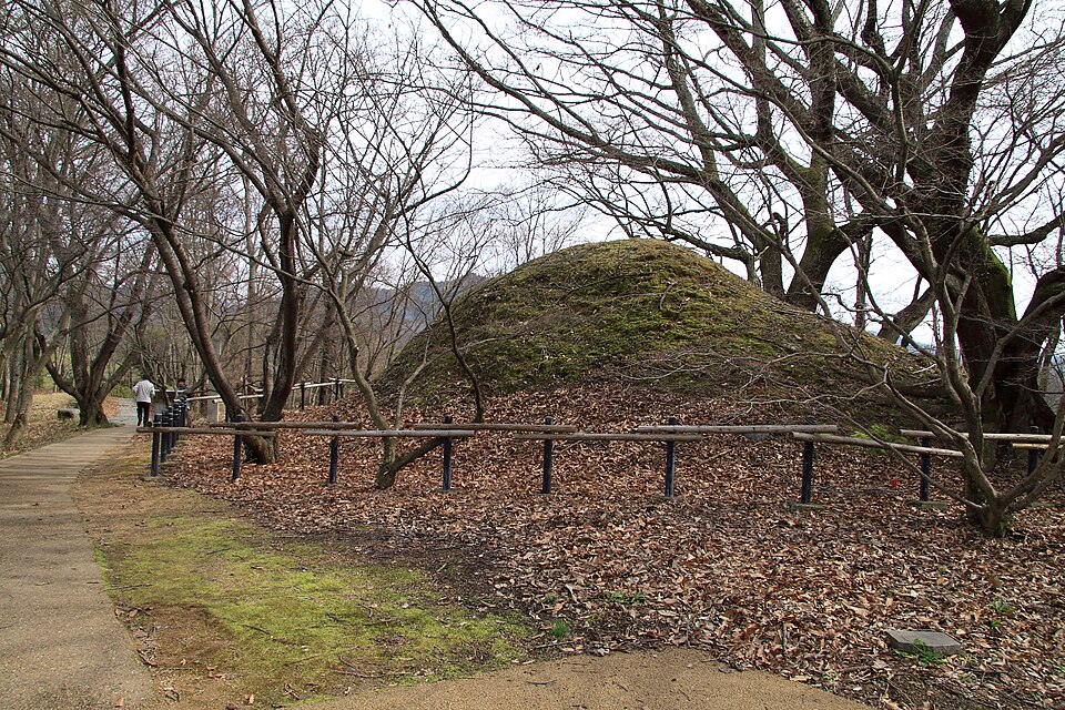中尾山古墳の写真