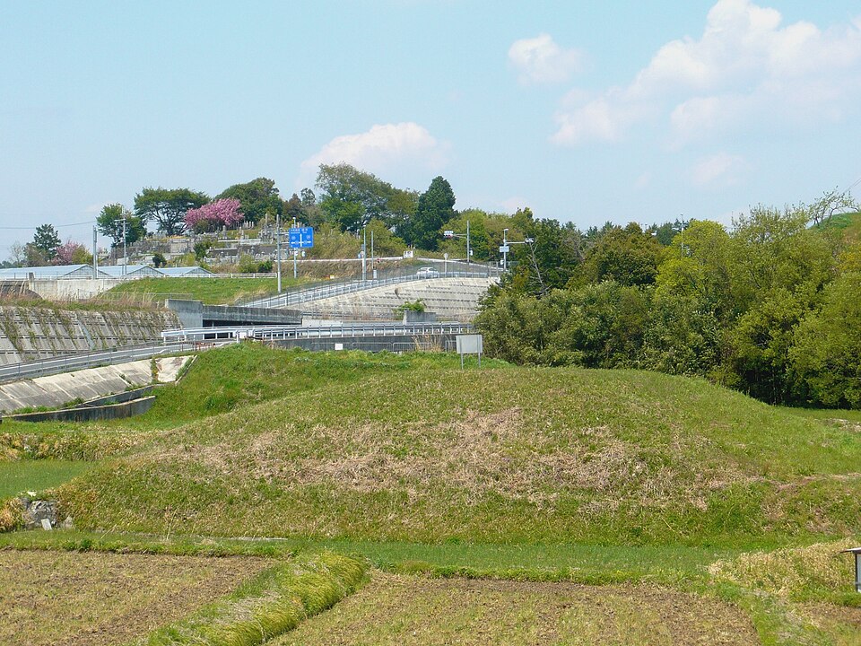 五条猫塚古墳の写真