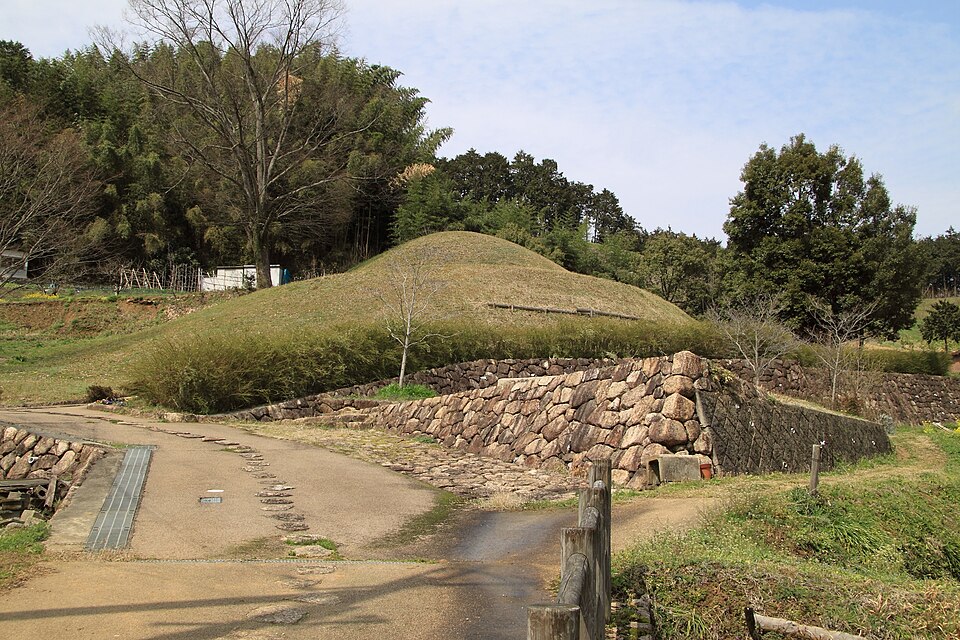マルコ山古墳の写真