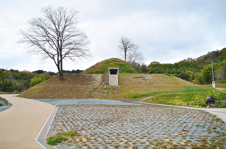 与楽カンジョ古墳の写真