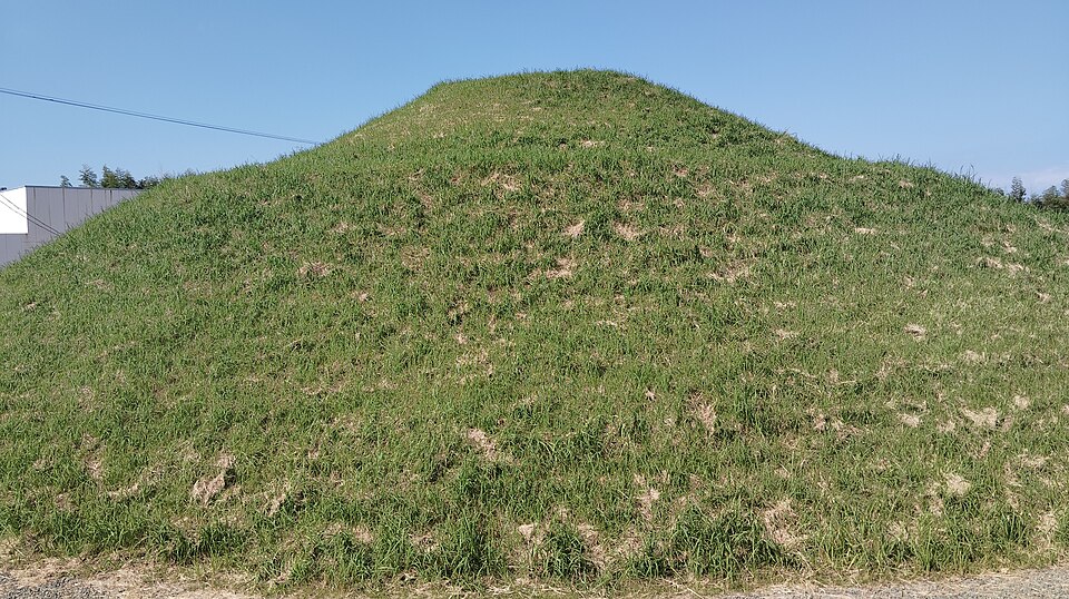 弘化谷古墳の写真